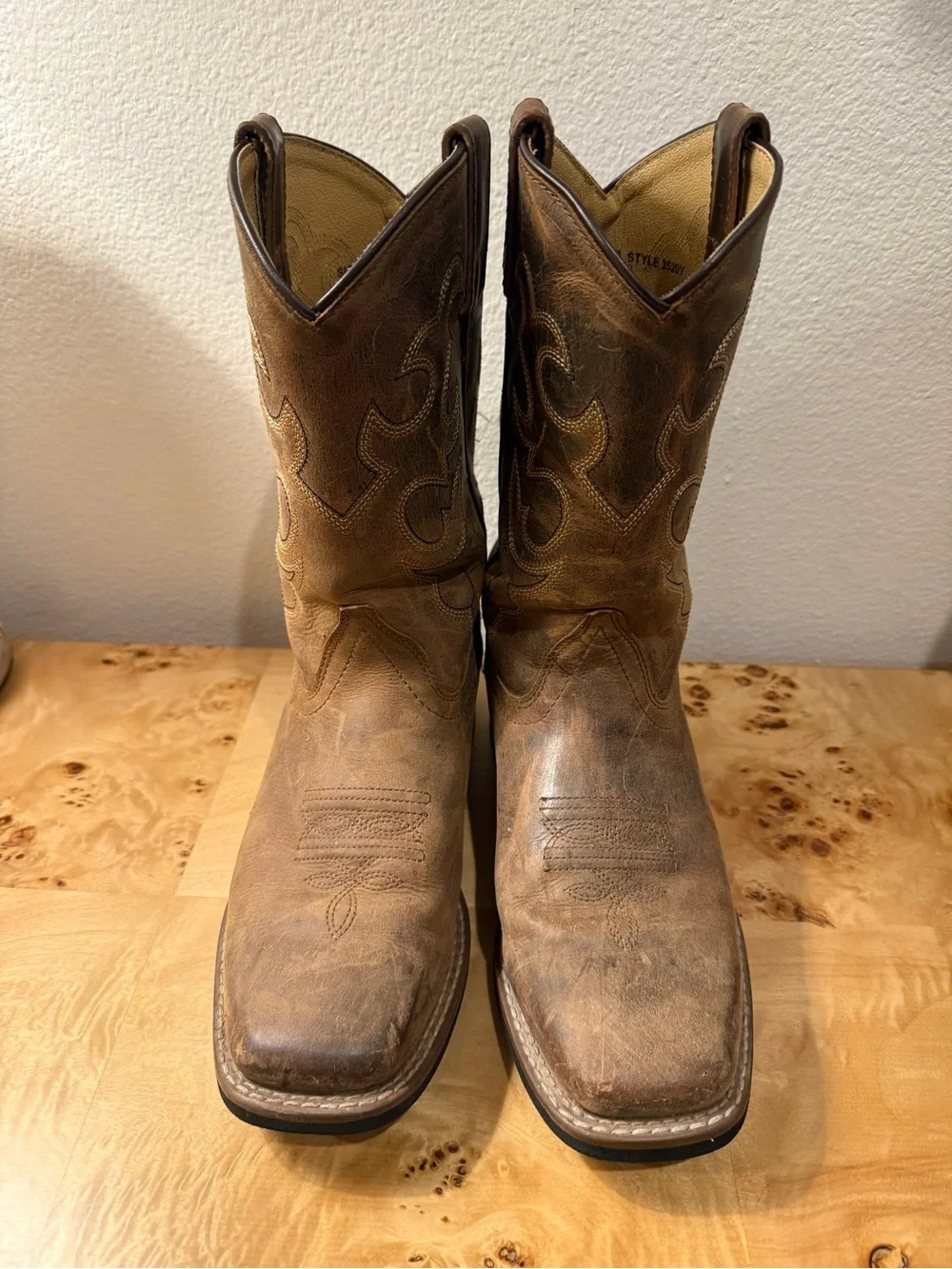 Boy’s Western Boots Size 5